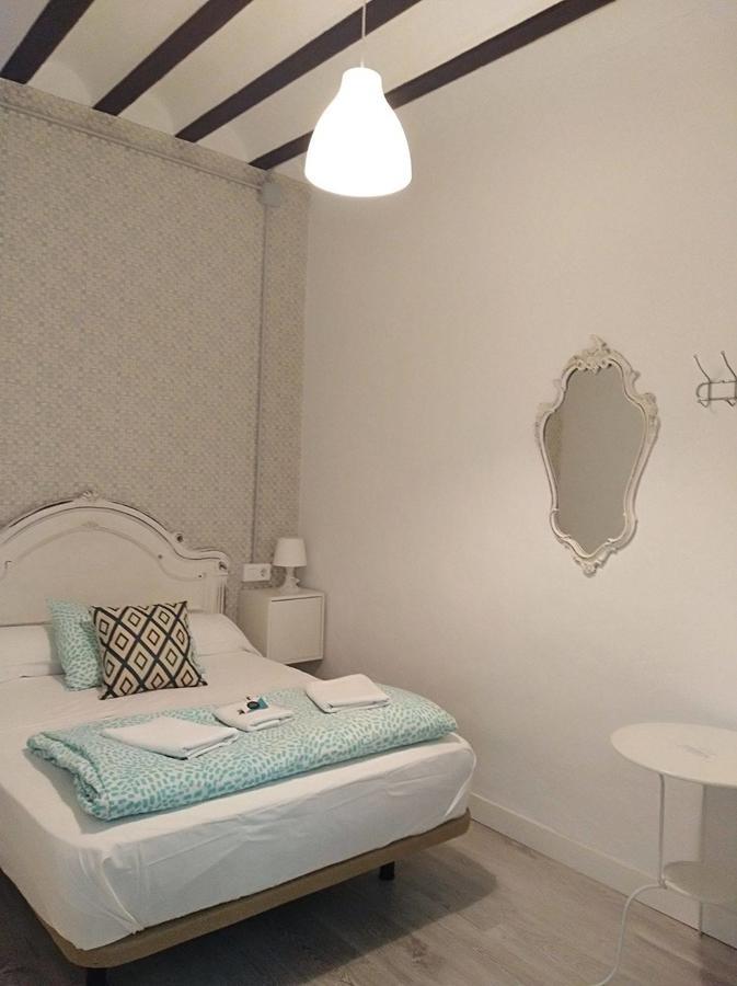 Single Room with Private Bathroom,965537935:JPEG